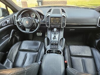Porsche cayenne 4.8i - 12