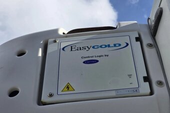 Predam mraziacu nadstavbu+chladenie Carrier Supra diesel+220 - 12