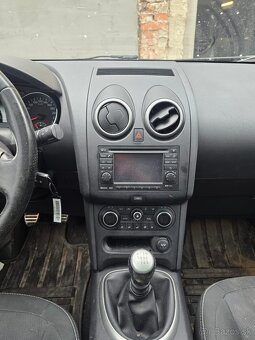 Nissan Qashqai+2 ŠTARTUJE,4x4,74tkm,7miest,NAVI,PANO,1.majit - 12