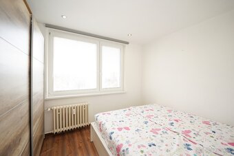 3 IZB. BYT PO REKONŠTRUKCII, CHLUMECKÉHO RUŽINOV - 12