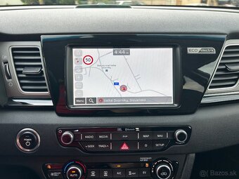 Kia Niro e- Premium EV ActieAuto ExecutiveLine 204PS 64KWh - 12
