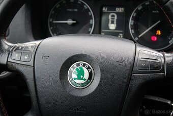 Škoda Octavia Combi 2.0 TDI Ambiente MAX - 12