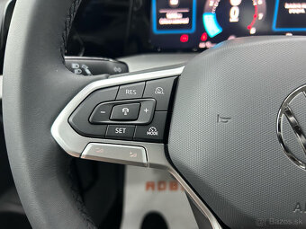Volkswagen Golf LIVE LED TOP NOVÉ AUTO - 12