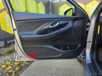 Hyundai i30 CW 1.6 CRDi Family DTC - 12