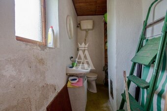 CHATA S POZEMKOM O VÝMERE 1122 M², ZVOLENSKÁ, KOŠICE SEVER - 12