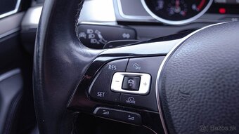 Volkswagen Passat Highline 2.0 TDi DSG RLine - 12