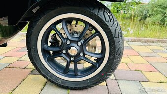 Vespa GTS 300, rok 2024, 700km, cena +DPH - 12