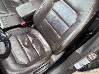 Volkswagen Passat b7 2.0TDI 4motion - 12