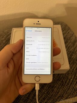 Apple iPhone SE 2016 32GB Rose Gold - 12