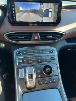 Hyundai Santa Fe - 12