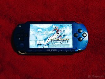 PSP 1000 Metallic Blue a Motorstorm Artic Edge - 12