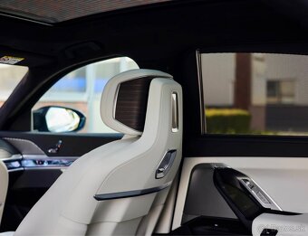 BMW NEW7 M760e XDRIVE 420KW Hybrid INDIVIDUAL - 12