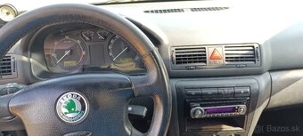 Škoda Octavia 1 Combi - 12