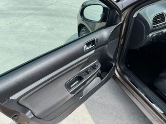 Volkswagen Golf VI Variant v edícii MATCH 2013 - 12