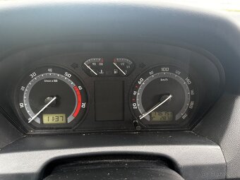 ŠKODA FABIA COMBI 1.2 HTP 2006 - 12