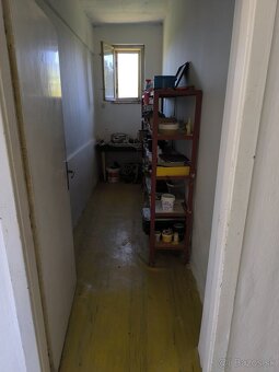 Predám rodinný dom v centre obci Dvorníky 4+1. - 12