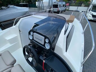 QUICKSILVER Activ 555 CABIN + MERCURY F 80 EFI ELPT záruka 5 - 12