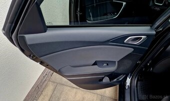 Kia Ceed SW - 12