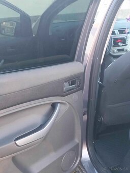 Ford kuga 4x4  2.0 diesel - 12