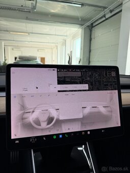 Tesla Model 3 Performance 2019 - 12