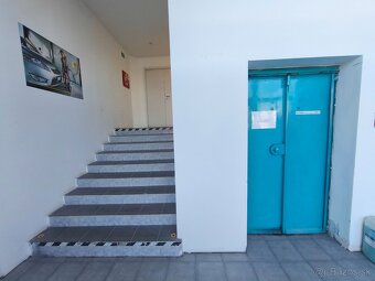 Budova na Filakovekej ceste, pozemok 3294m2 - 12