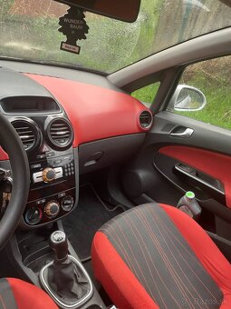 Opel Corza 1.2 benzín 59kw - 12
