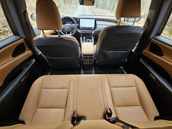 Lexus RX 350h - 12