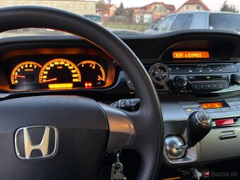 Honda FRV 1,7 VTEC 2006 - 12