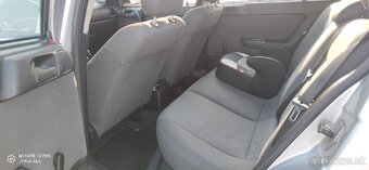 Opel Astra g 1.4 benzín 2009 rok - 12