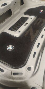Predám tapacir zadnej kapoty na BMW Z3 - 12