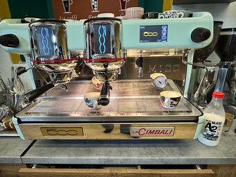 La Cimbali M100 - 12