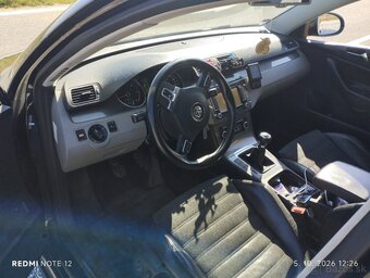 Passat B6 - 12