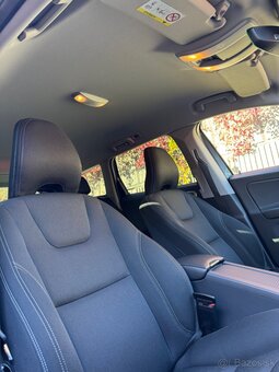Predám Volvo XC60 AWD - 12