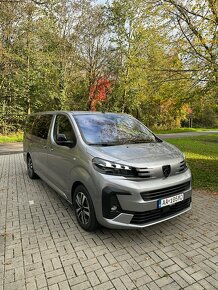 Prenajom 8 miestne auto - 12