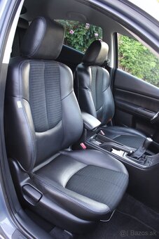 • MAZDA 6 2.5i GTA, 125 kW, benzín, 6-st. manuál, rok 2009 • - 12