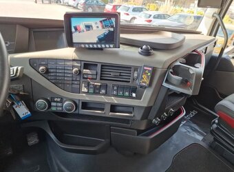 VOLVO FH 460 Hákový nosič kontajnerov EURO 6 TOP STAV - 12