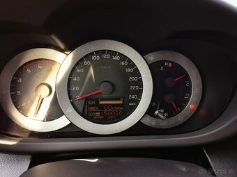 Toyota Rav 4 - 12
