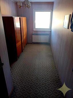 Predaj - výmena 2-oj generačný rodinný dom s veľkým pozemkom - 12