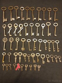 Kovanie železné starožitné,staré kľúče a iné. - 12