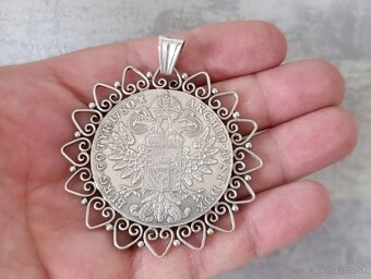 Velká stříbrná mince, stříbrný rámeček, ag, punc, 37g. - 12