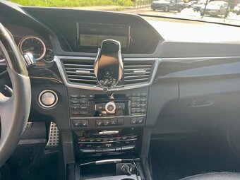 Mercedes-Benz E 350 CDI V6 170 kW 7G-Tronic - 12