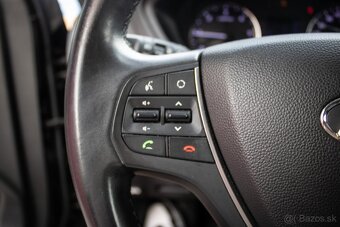 Hyundai i20 1.1 Black - 12