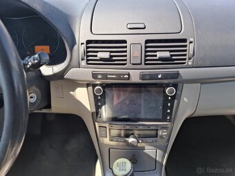 Toyota Avensis Combi 2.2 D-4D Lux - 12