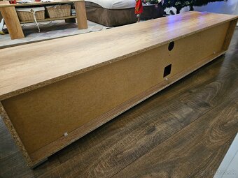 Komoda a stolik pod TV - 12