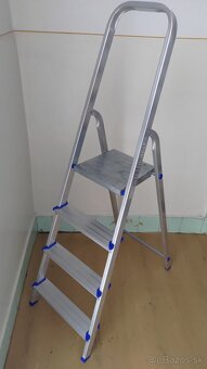 Rebrík - 4 poschodia - 12
