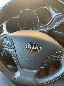 Kia ceed - 12