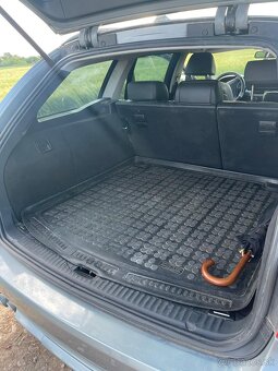 BMW E61 525d Touring (automat) – spoľahlivé a poh - 12