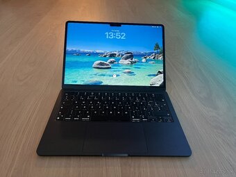 Apple MacBook Air 13" (2024) s čipom Apple M3 [TOP STAV] - 12