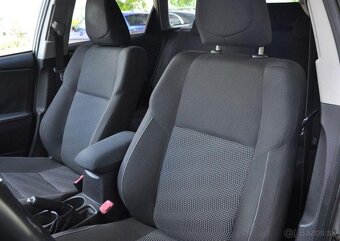 Toyota Auris 1,6I ČR KEYLESS 2xKOLA KAMERA 97 kw - 12