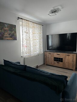 Rodinný dom po kompletnej rekonštrukcii + hosťovský dom + ba - 12